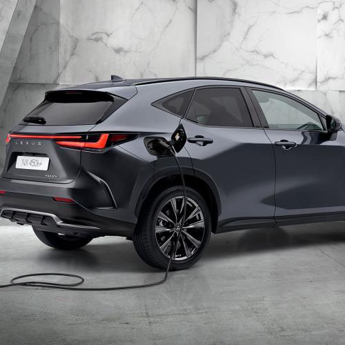 Lexus NX uiterlijk